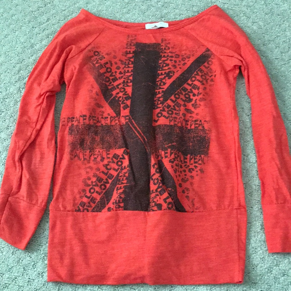 Delia’s long sleeve graphic tee